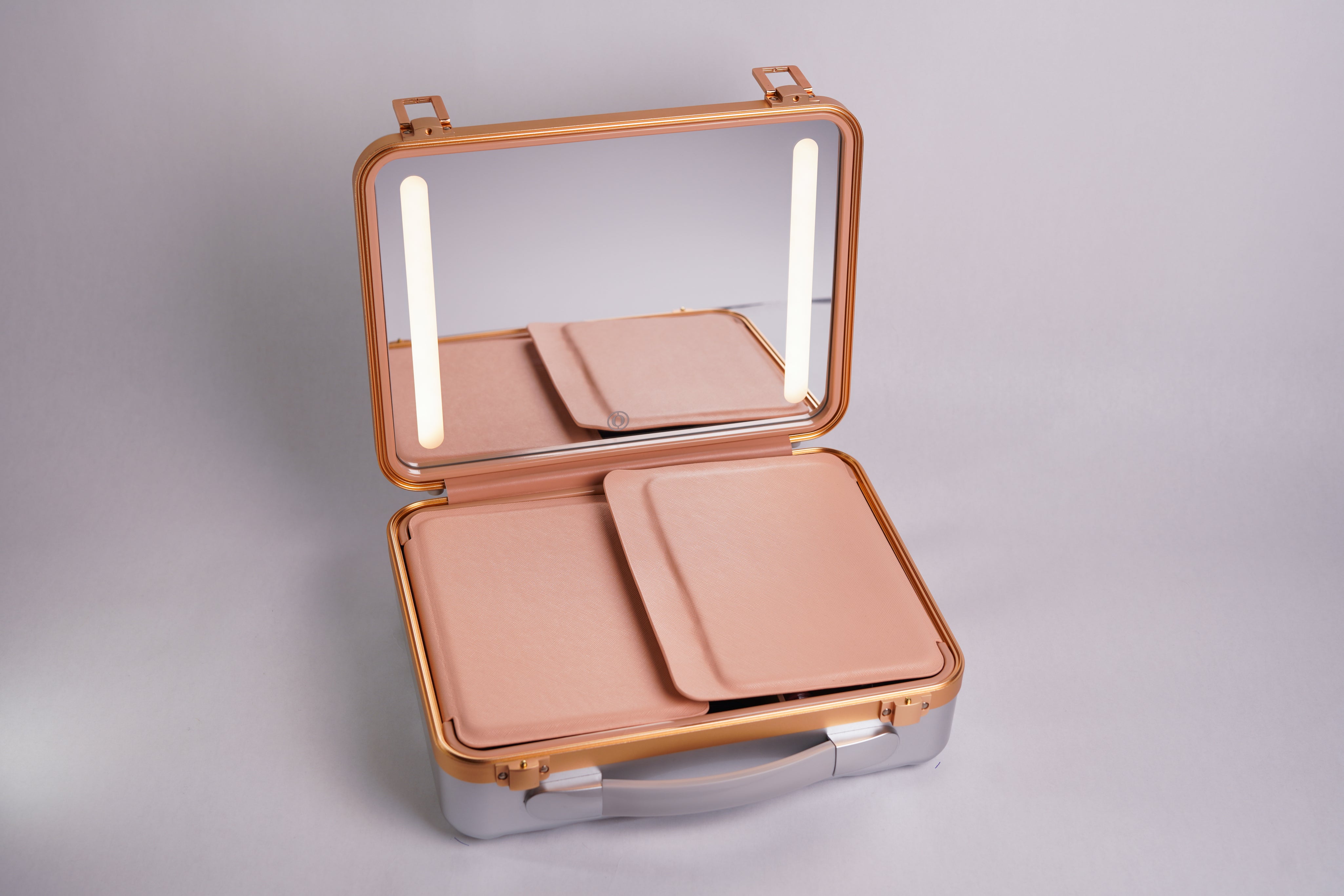 Glow On The Go Vanity Case
